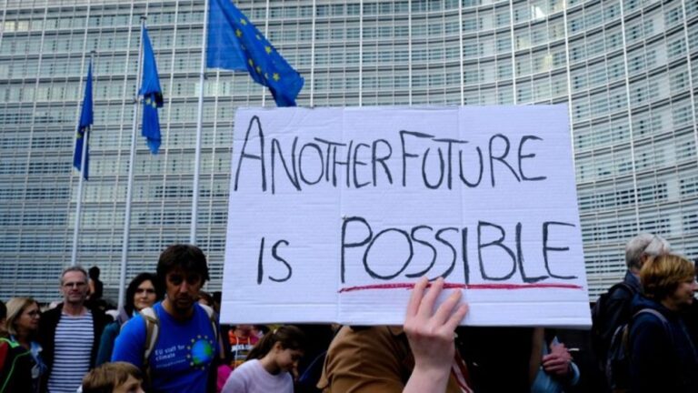 The Leaders’ choice: advance the Green Deal peace project or go back to 20th century – EEB and SOLIDAR Joint OpEd
